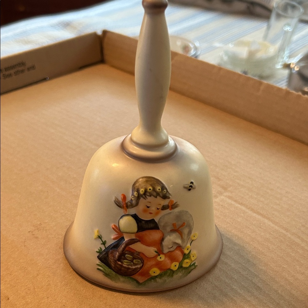 Hummel Bell with Girl and Lamb, from 1991
EUC
